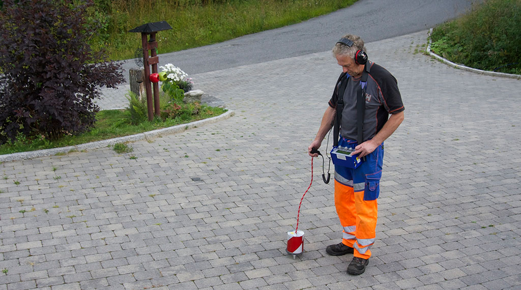 Lekkasjesøk med avansert lytteutstyr